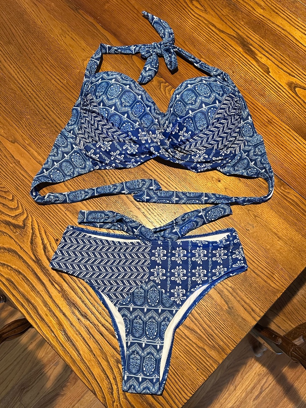 Shein Blue Patterned Halter Bikini Set 34DD/Small